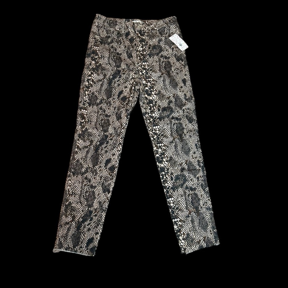 We The Free Faux Snakeskin Print Raw Hem Ankle High Rise Jeggings Sz.31 NWT - Picture 6 of 16